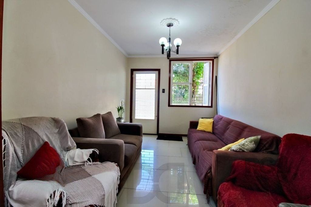 Casa 4 Dormitórios Bairro Gloria. — foto 8