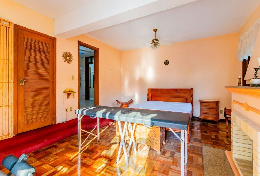 Casa 3 Dormitórios Bairro Teresópolis - Porto Alegre — foto 3