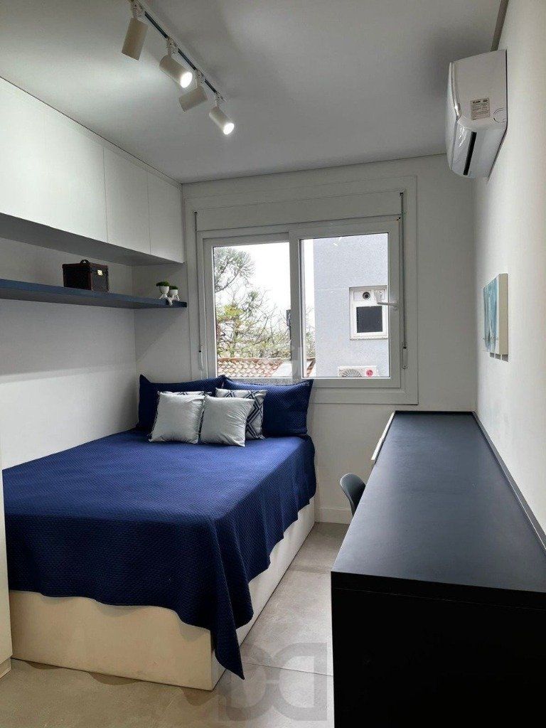 EXCELENTE APARTAMENTO COM 2 DORMITÓRIOS, 2 SUÍTES, 2 VAGAS DE GARAGEM. — foto 11