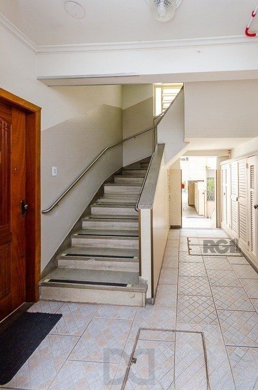 Apartamento térreo para Venda - com 59.2m² 2 dormitórios no bairro Azenha — foto 13