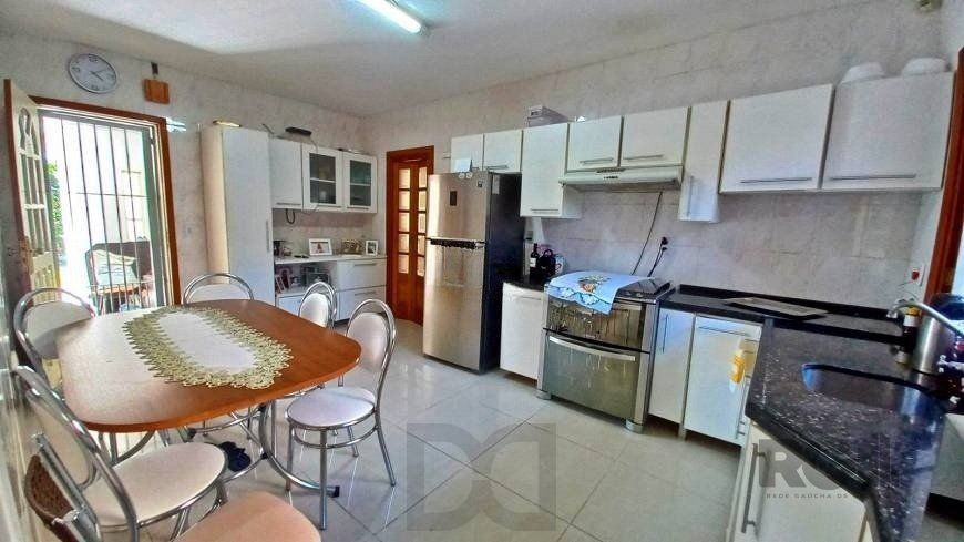 Casa de 4 dormitórios, bairro Espírito Santo — foto 6