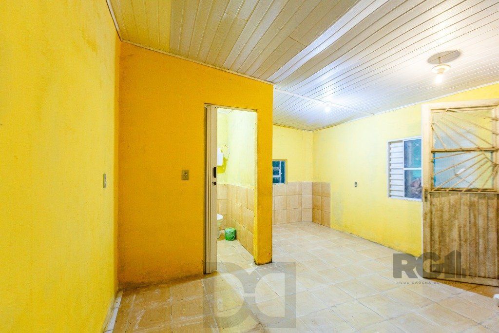 Casa de 4 Dormitório(s) Bairro Nonoai - Porto Alegre — foto 24