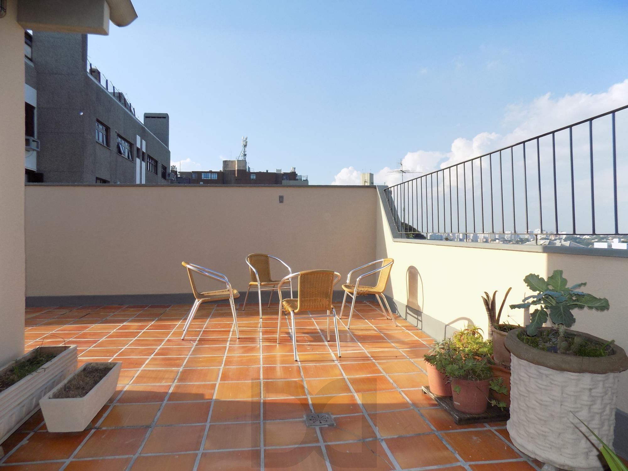 Cobertura 150m² - 3 dormitórios, 2 vagas no bairro Petrópolis — foto 17