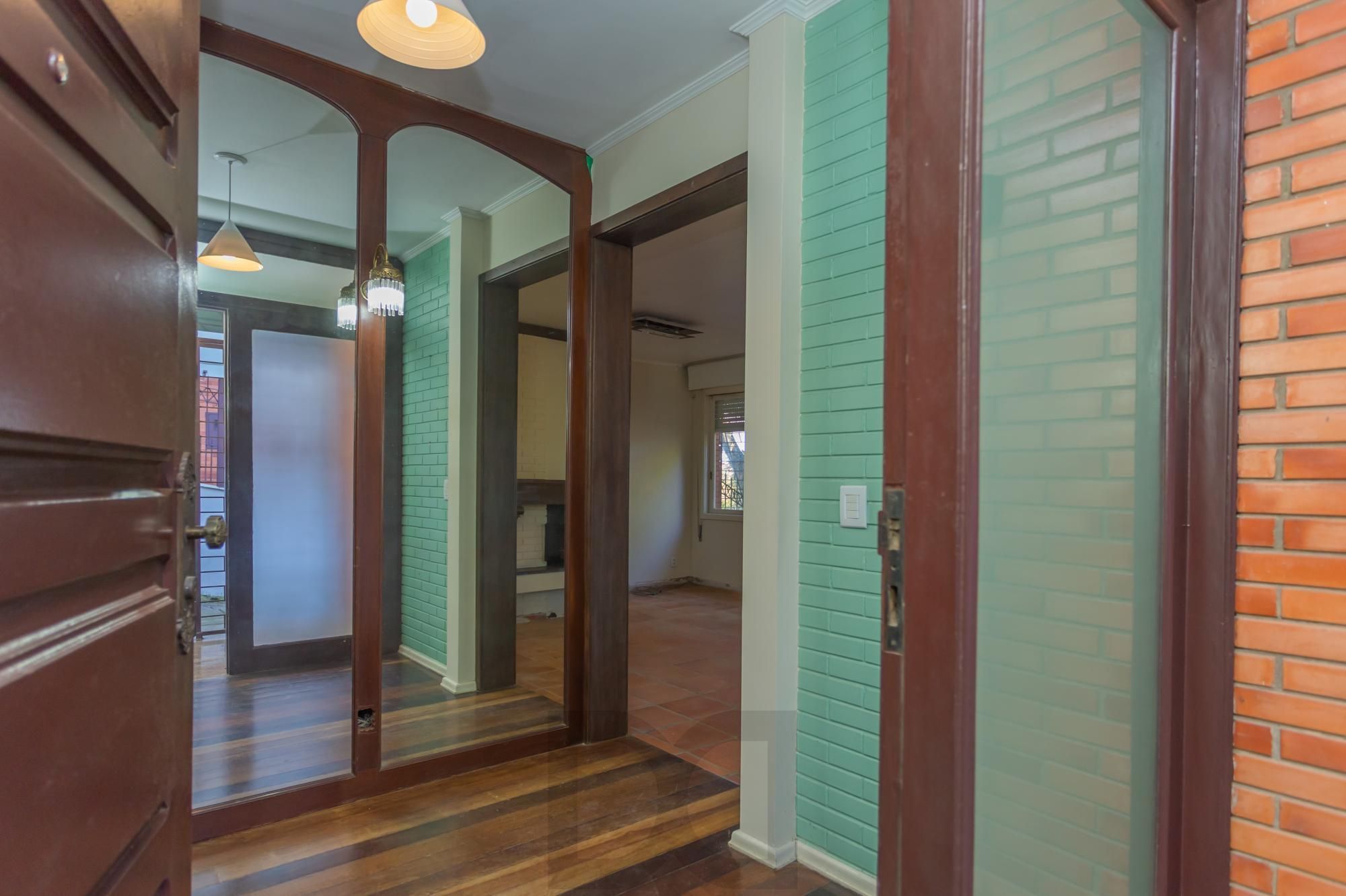 Casa com piscina e patio ampla no bairro Boa Vista, Porto Alegre/RS — foto 6