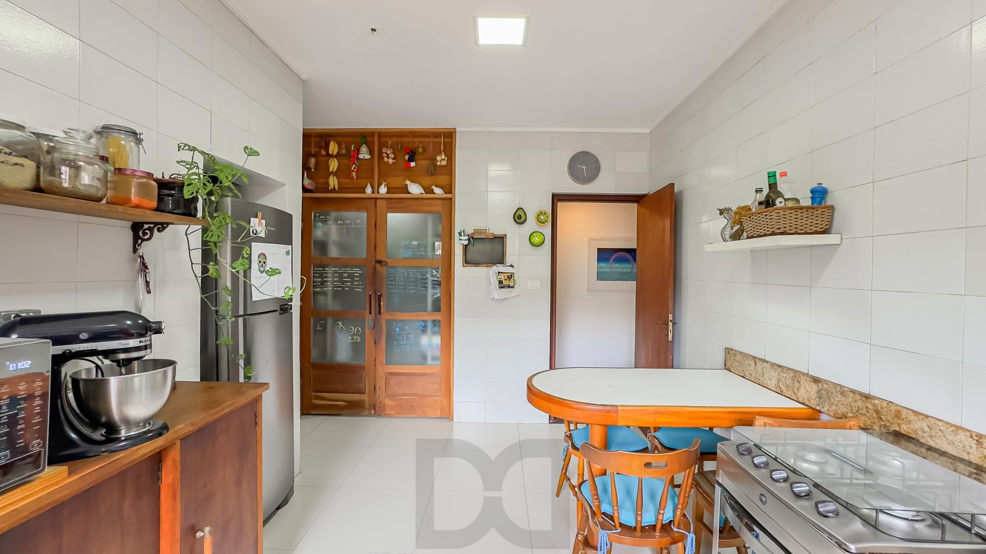Casa com 3 quartos e 313m² à venda em Chácara das Pedras, Porto Alegre. Rua Joao Paetzel, Chácara Das Pedras, Porto Alegre — foto 22