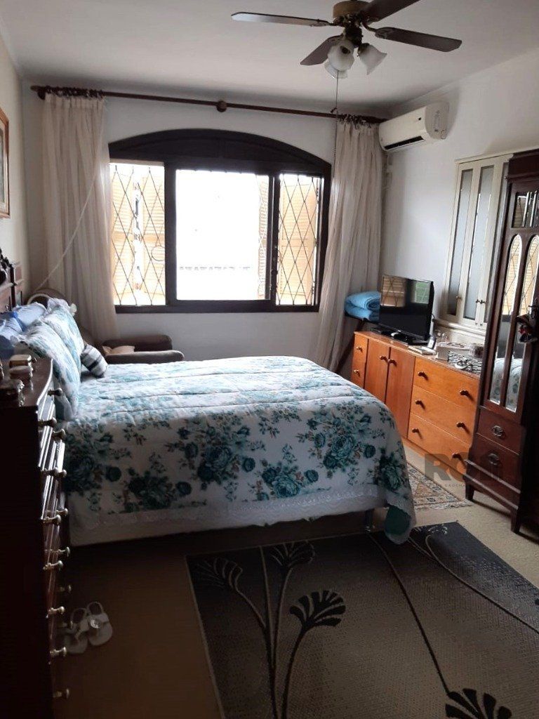 Casa 210m² - 3 dormitórios, 2 vagas — foto 10