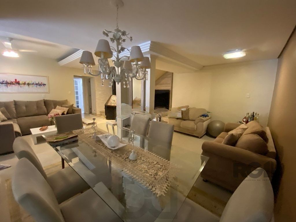 Casa de 5 dormitórios, bairro Jardim Floresta — foto 6