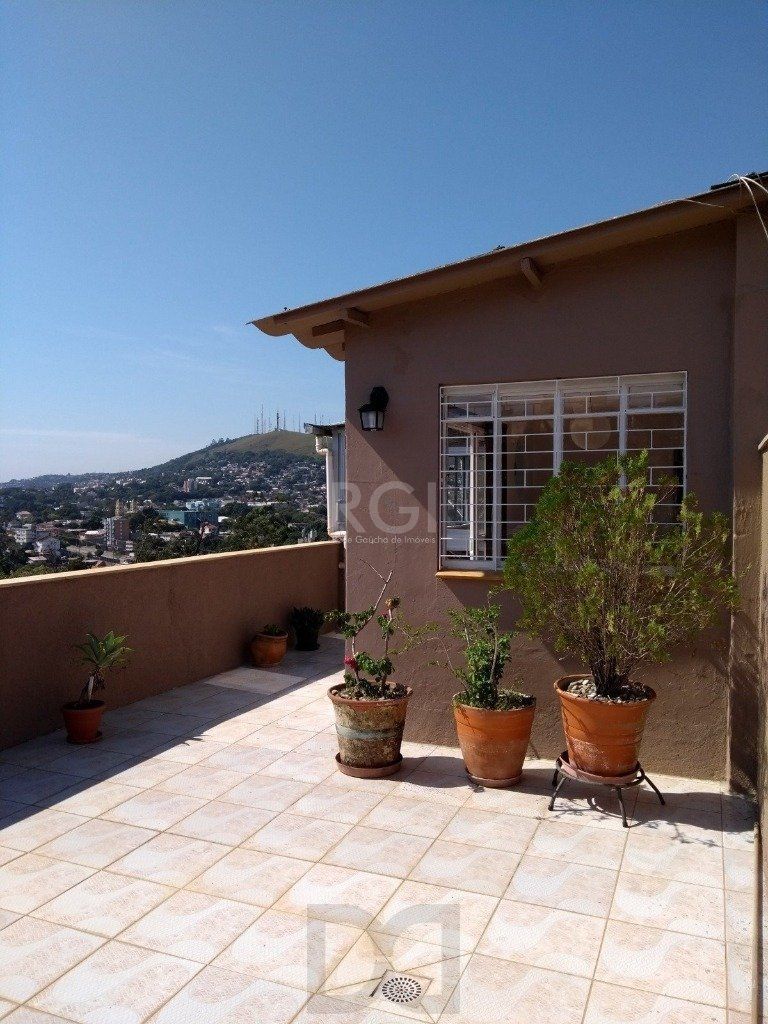 COBERTURA 2 DORMITÓRIOS, TERESÓPOLIS, 147 M² — foto 4