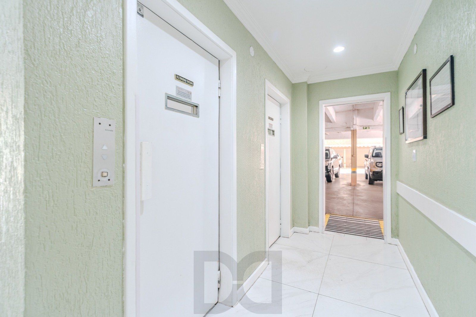 Apartamento de 3 dormitórios á venda no Bairro Cristal, Porto Alegre — foto 24