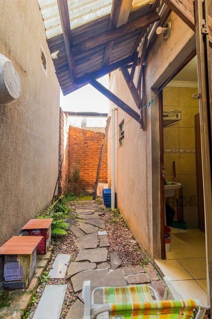Casa com 4 dormitórios no bairro Santa Maria Goretti — foto 8