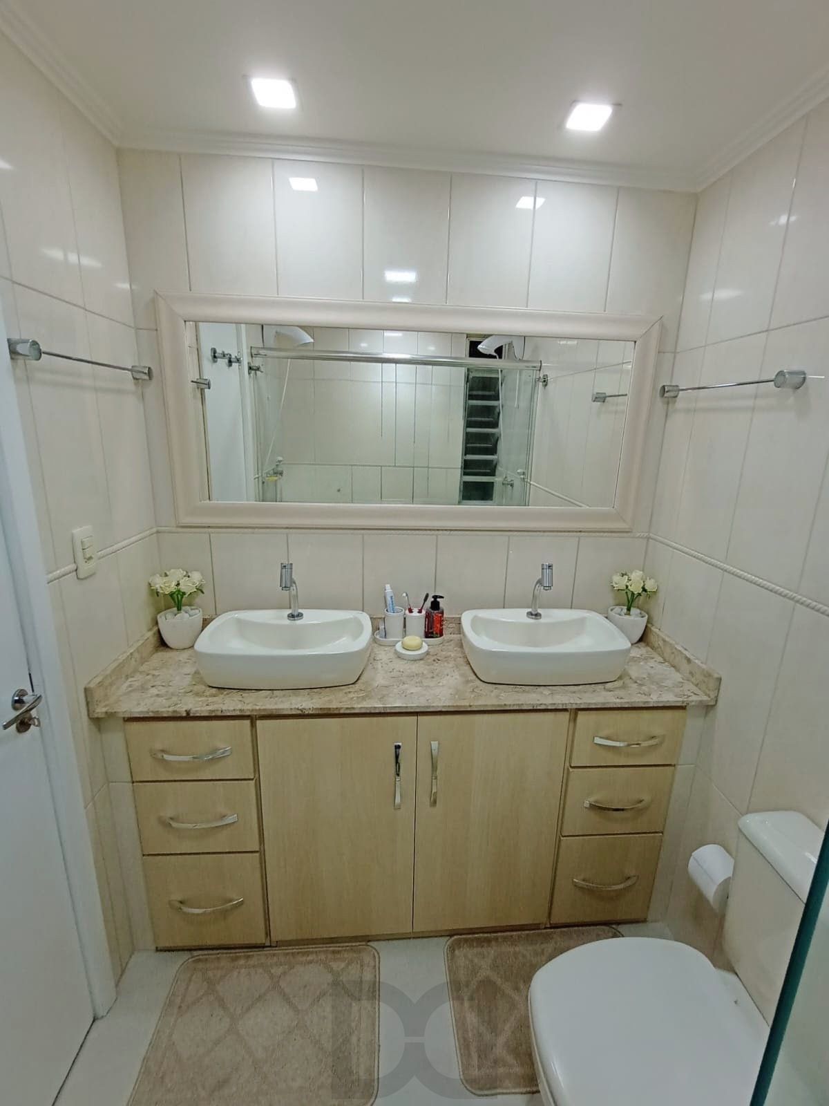 Apartamento com 2 quartos e 69m² à venda em Jardim Planalto, Porto Alegre. — foto 17