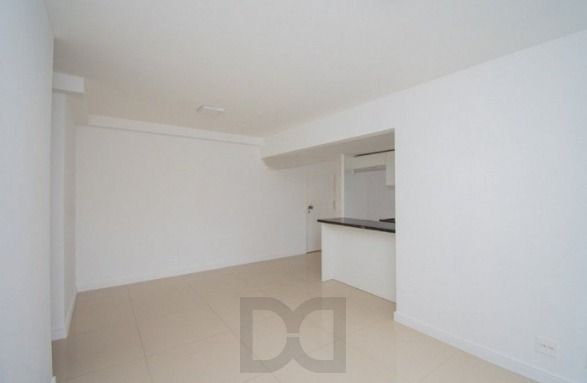 Apartamento com 3 quartos e 75m² à venda em Jardim Carvalho, Porto Alegre. — foto 3