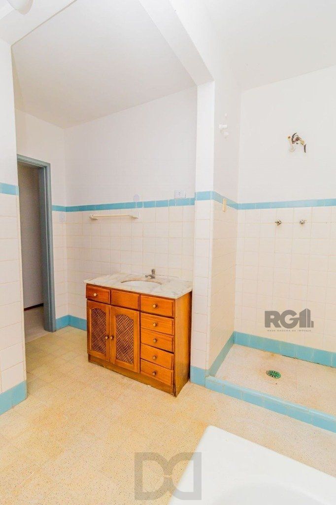 Excelente apartamento de 92m² com 2 dormitórios no bairro Bom Fim. — foto 12