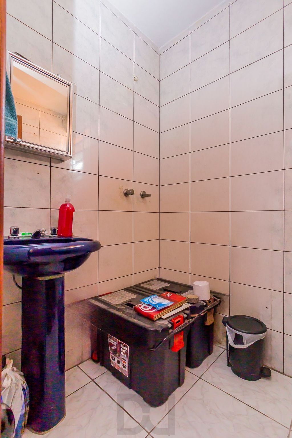 Casa de 6 dormitórios à venda No Bairro Jardim do Salso - Porto Alegre — foto 13