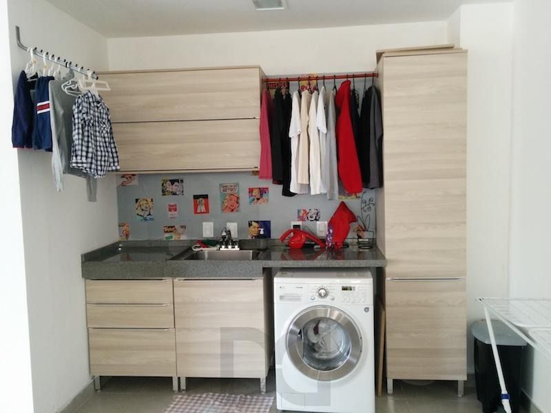 Casa para Venda - 217m², 3 dormitórios, sendo 1 suites, 3 vagas - Teresópolis — foto 21