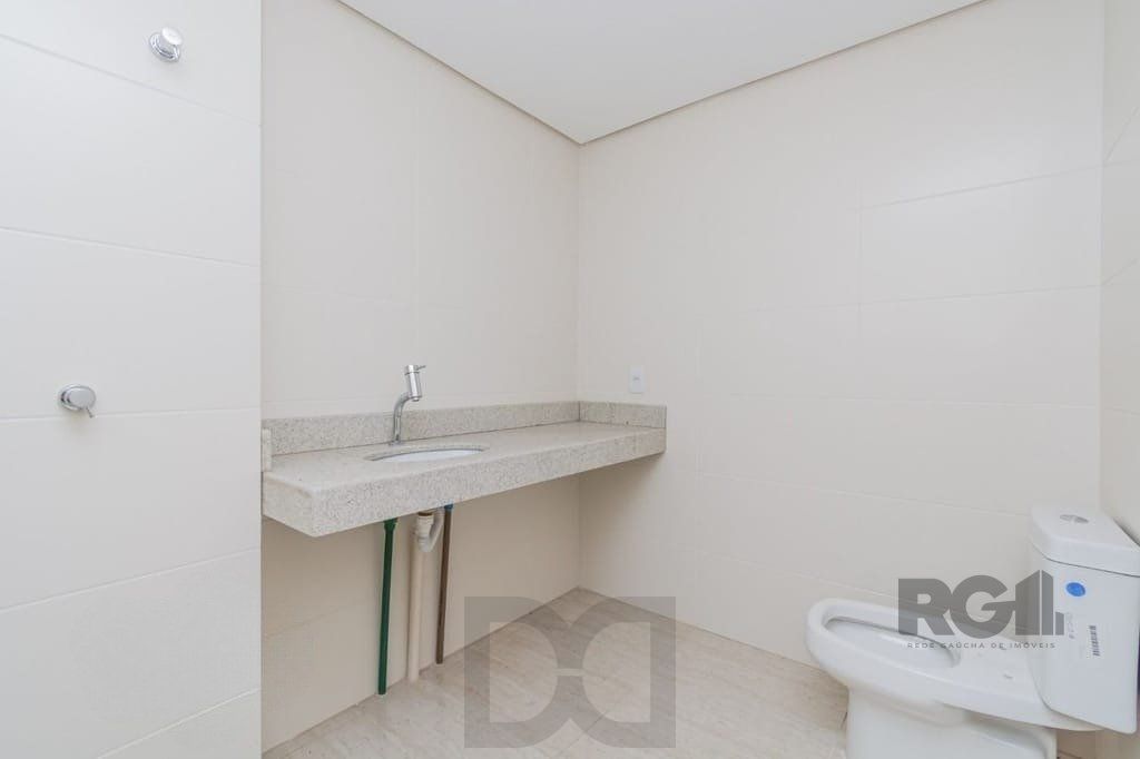 Excelente casa em condomínio de 251m² com 3 suítes e elevador! — foto 14