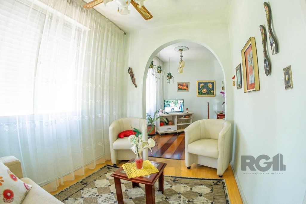 Apartamento 66m² - 3 dormitórios no bairro Cristal — foto 2