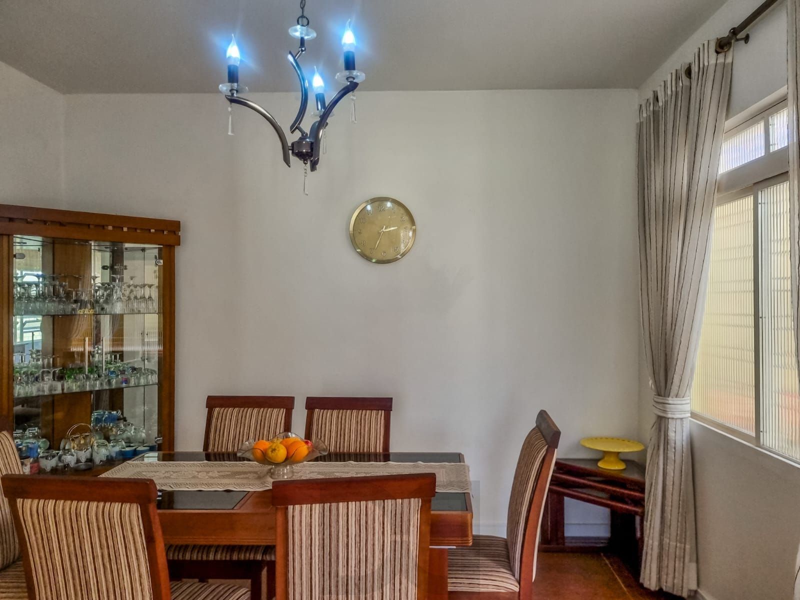 Casa Térrea 280 m² em Teresópolis – 4 Dorms, Escritório e Edícula — foto 25