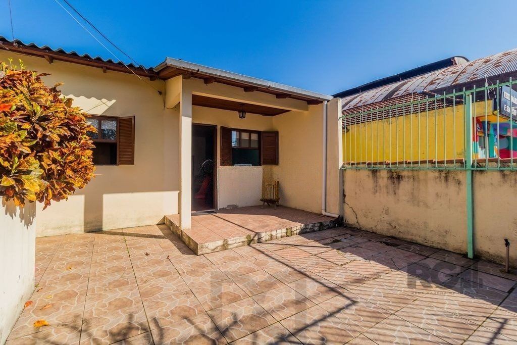 Casa com 4 dormitórios no bairro Santa Maria Goretti — foto 38