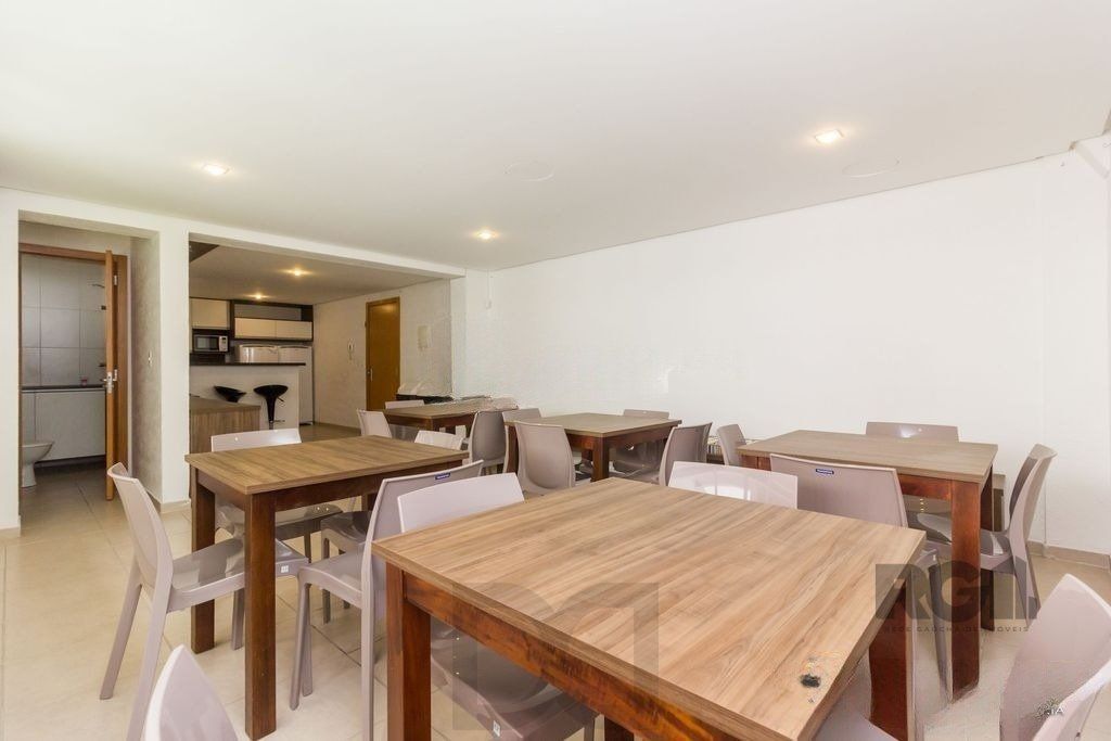 Apartamento de 2 dormitórios 62m², bairro São João — foto 15