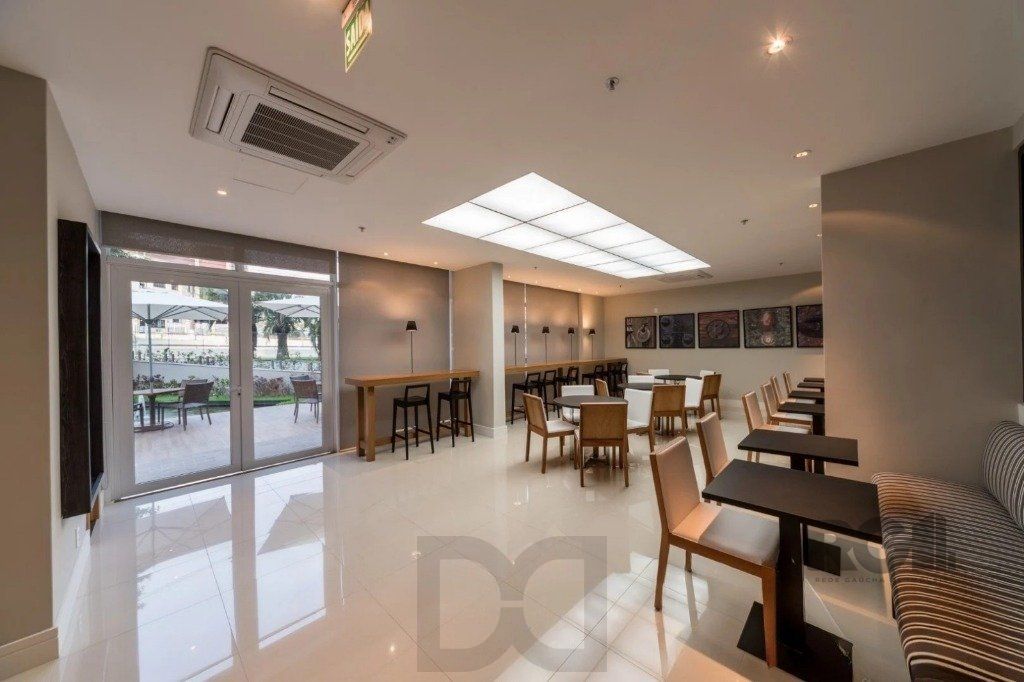 Conjunto/Sala para Venda - 35m², 0 dormitórios, 1 vaga - Petrópolis — foto 10