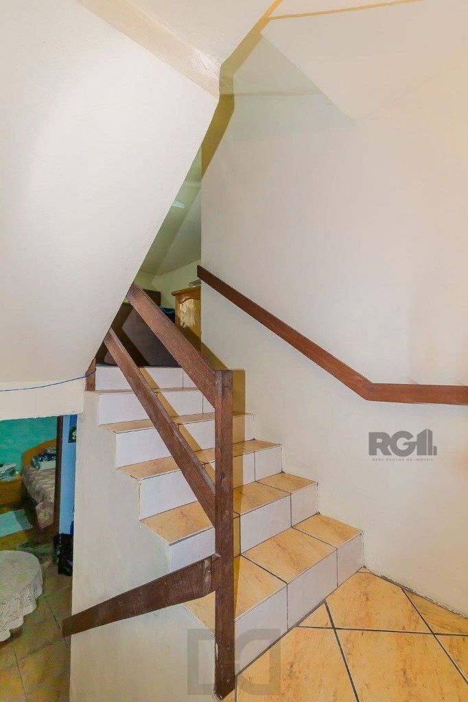 Casa 242m² - 5 dormitórios, 6 vagas no bairro Cristo Redentor — foto 5