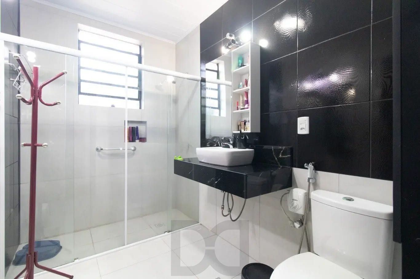 Casa com 4 dormitórios e 175m² à venda no Bairro Santa Tereza — foto 8