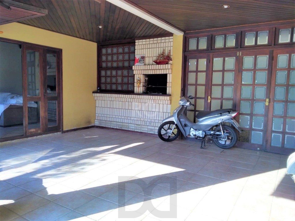Casa para Venda - 219m², 3 dormitórios, sendo 1 suites, 4 vagas - Menino Deus — foto 18