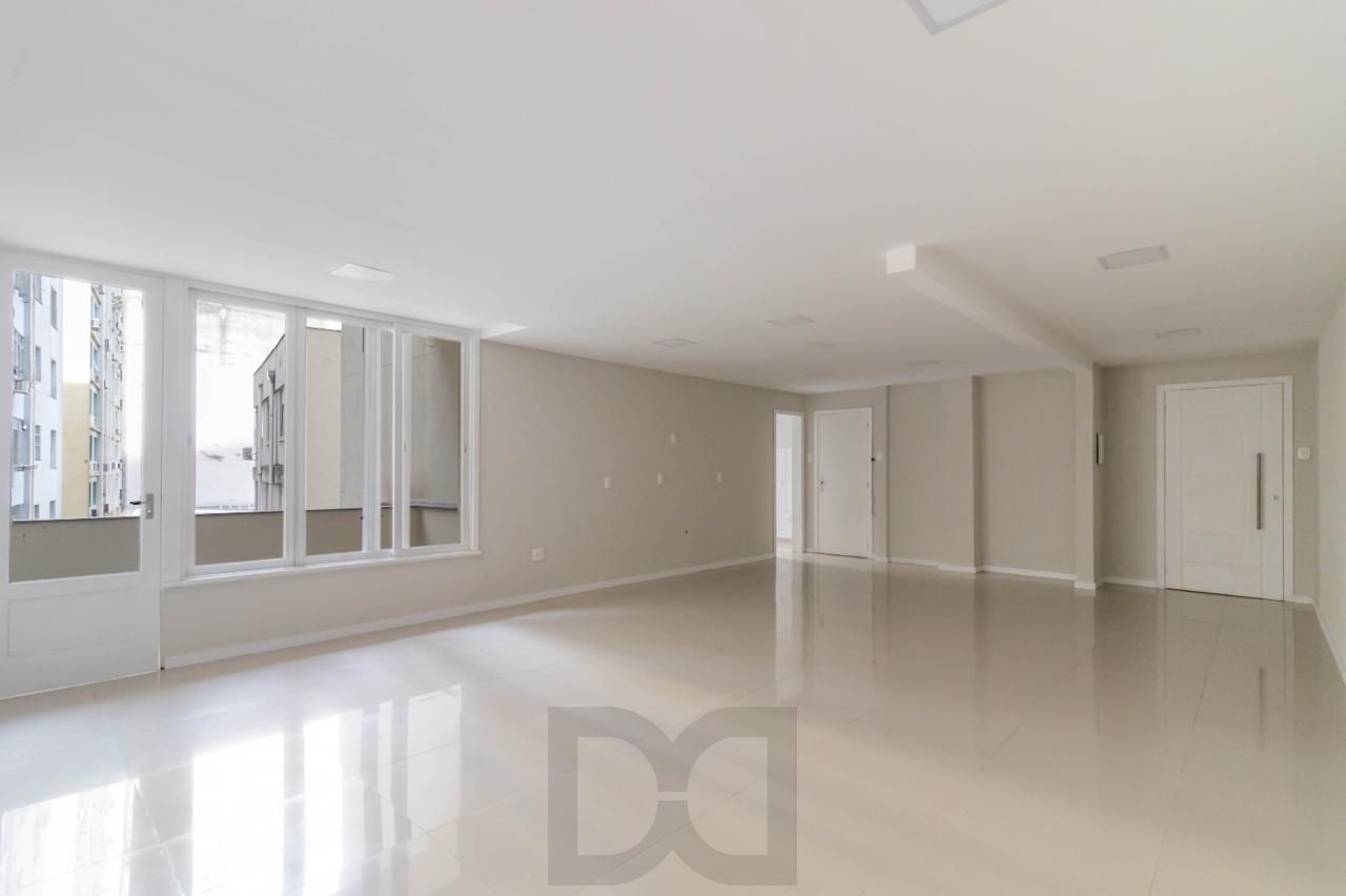 Apartamento de 3 dormitórios à venda em Bom Fim, Porto Alegre — foto 9