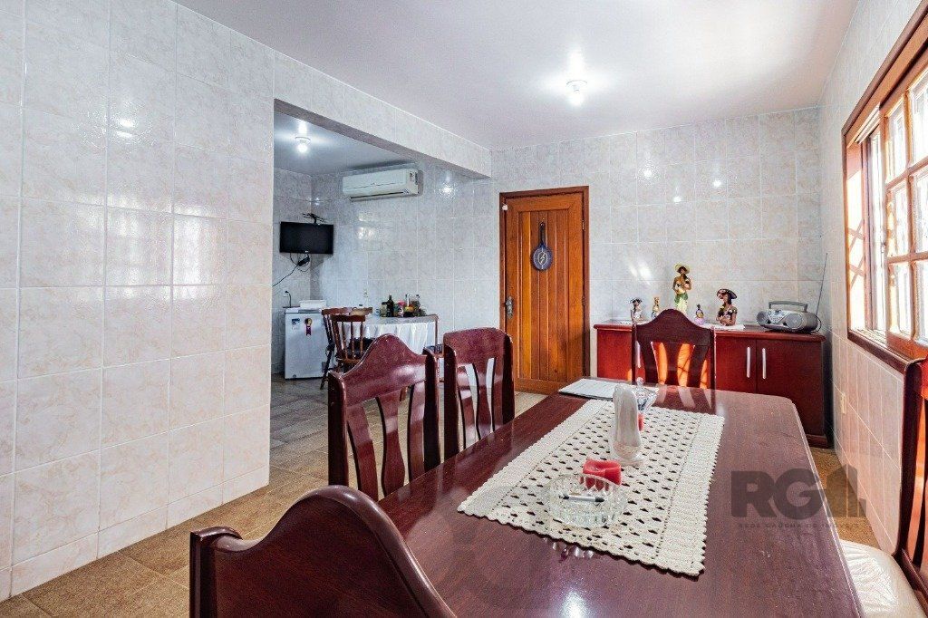Casa com 267m², 3 dormitórios, 1 vaga no bairro Tristeza — foto 7
