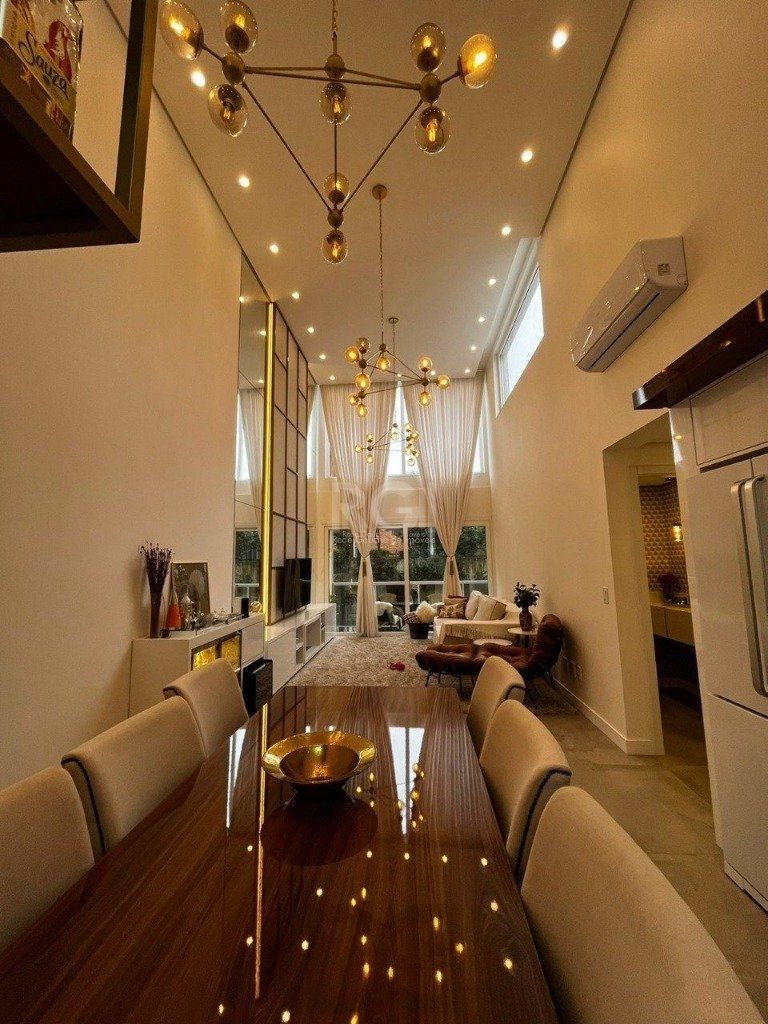 EXCELENTE APARTAMENTO COM 2 DORMITÓRIOS, 2 SUÍTES, 2 VAGAS DE GARAGEM. — foto 3
