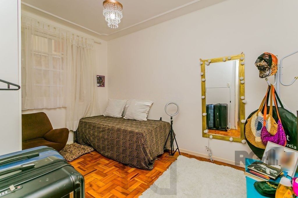 Apartamento térreo 67m² - 2 dormitórios e 1 vaga no bairro Higienópolis — foto 6