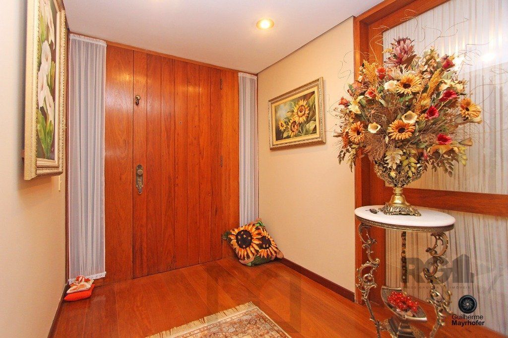 Apartamento de 3 dormitórios á venda em Bairro Petrópolis, Porto Alegre — foto 16