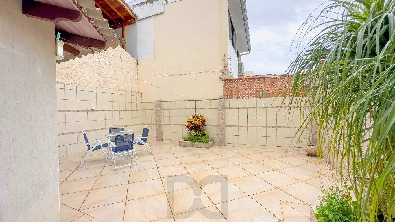 Casa de 3 dormitórios à venda no Bairro Azenha, Porto Alegre. — foto 9