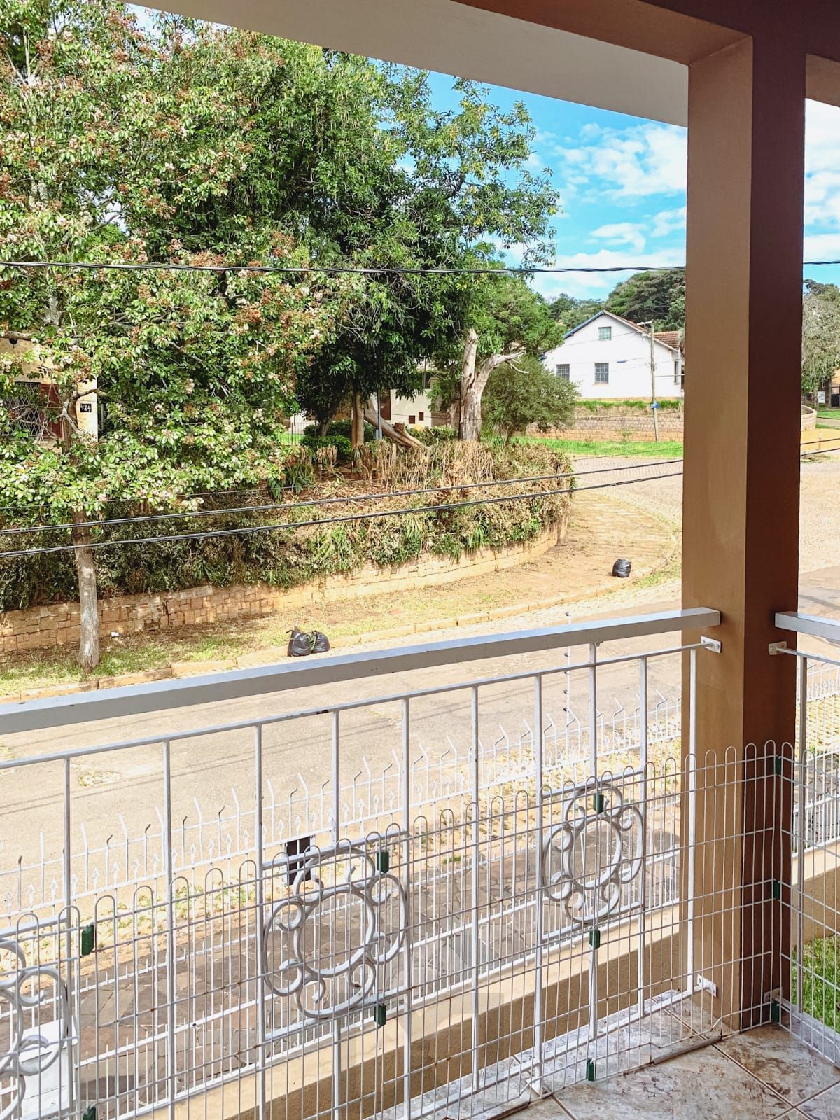 CASA RESIDENCIAL, REPAGINADA POR ARQUITETO COM MUITA ELEGÂNCIA E CONFORTO! — foto 3