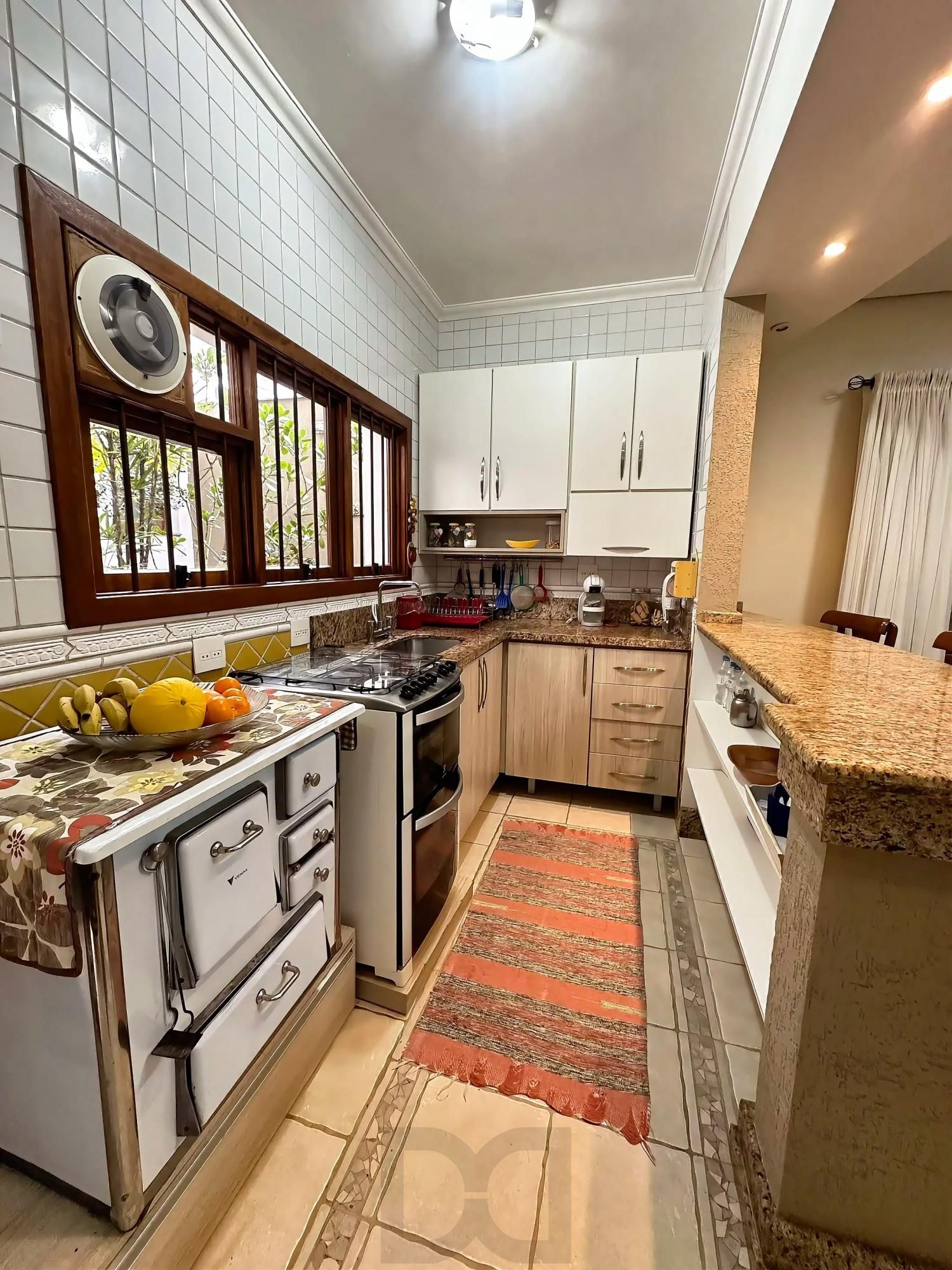 Casa com 4 dormitórios e 309m² à venda em Floresta, Porto Alegre. — foto 36