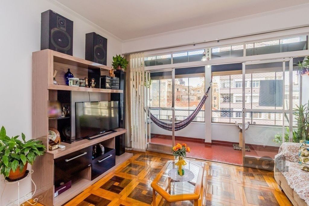 Excelente apartamento de 88m² com 3 dormitórios e sacada. — foto 1