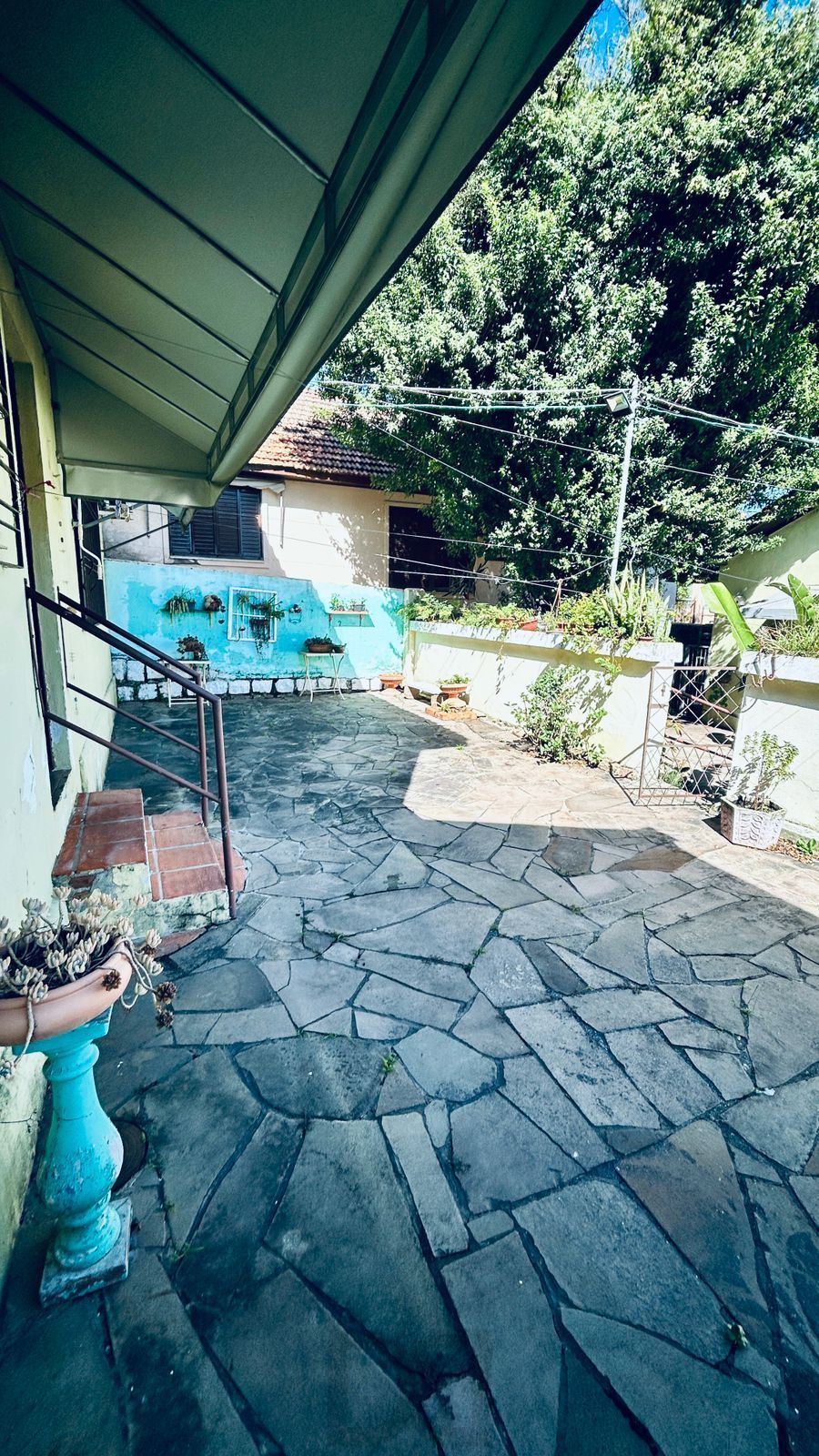 Casa com 2 dormitórios e edícula nos fundos no Bairro Nonoai — foto 24