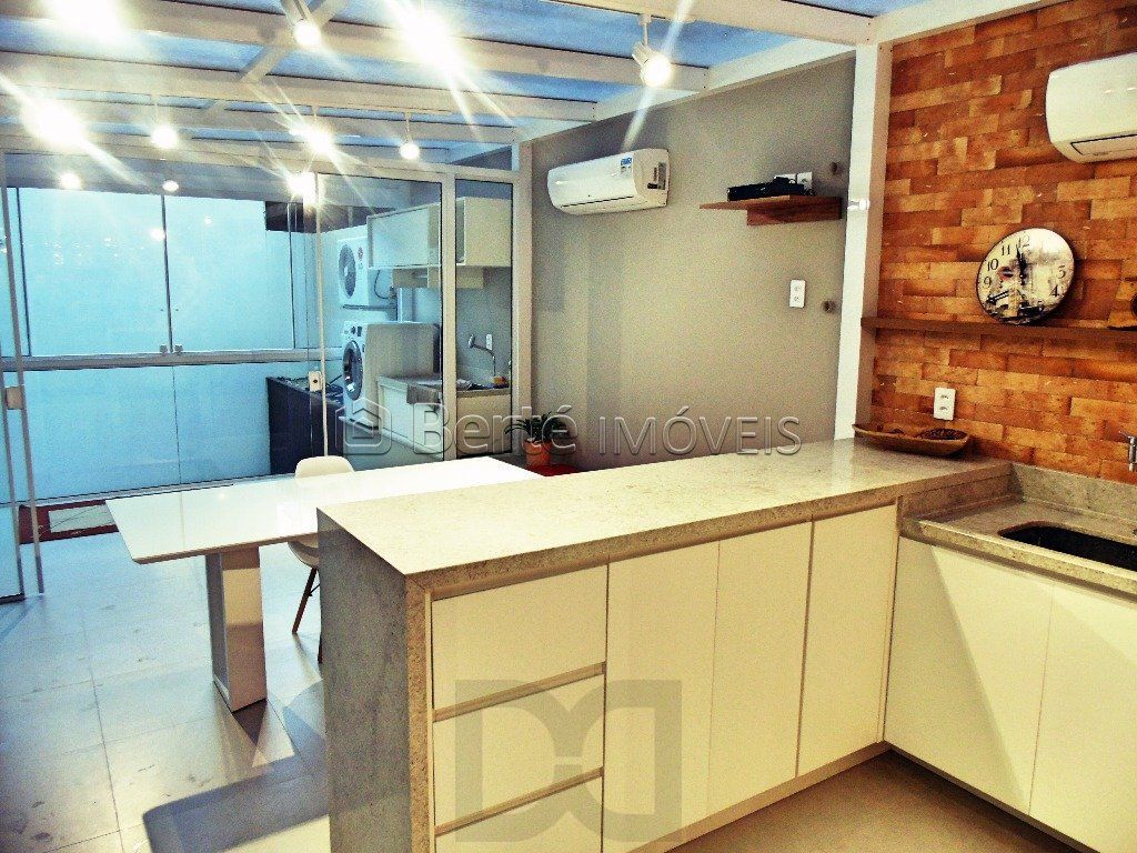 Apartamento garden espaçoso com 03 quartos e suite no Bairro cristal/ Porto Alegre. — foto 14