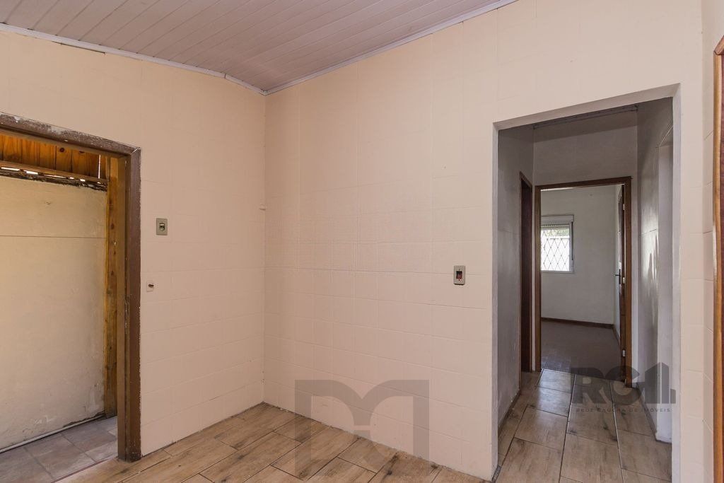 Casa de 5 dormitórios no bairro Sarandi — foto 14