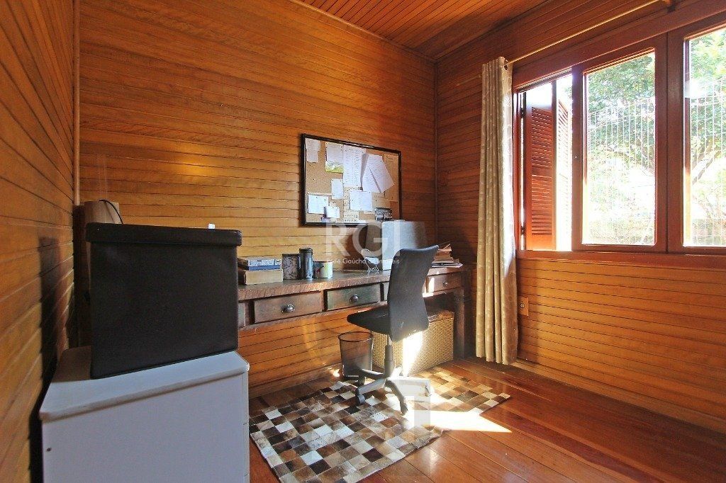 Casa para Venda - 205m², 2 dormitórios, sendo 1 suites, 4 vagas - Cristal — foto 18