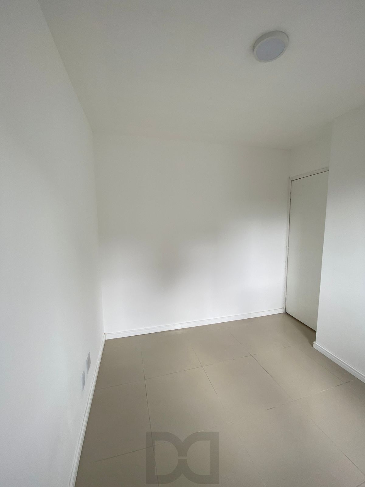 Apartamento de 2 dormitorios á venda no Bairro Vila Nova. — foto 18