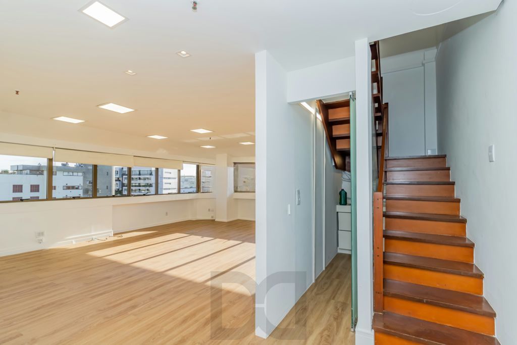 Sala / Conjunto Comercial à venda no Bairro Moinhos de Vento - Porto Alegre — foto 17