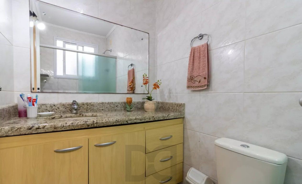 Casa 3 dormitórios Bairro Nonoai Porto Alegre — foto 41