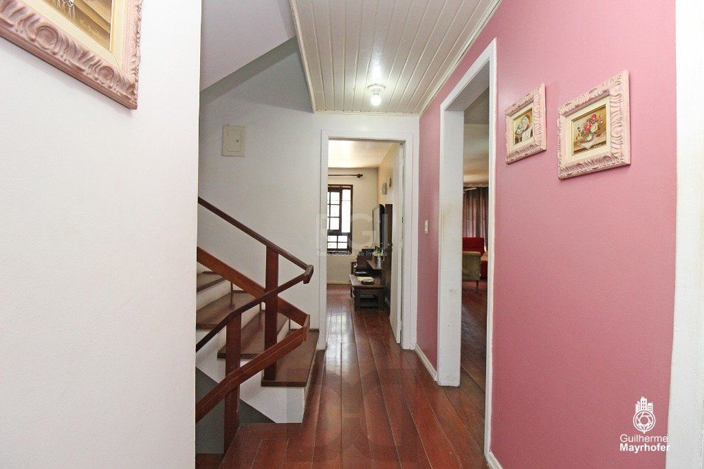 Casa para Venda - 202m², 4 dormitórios, sendo 1 suites, 3 vagas - Petrópolis — foto 8
