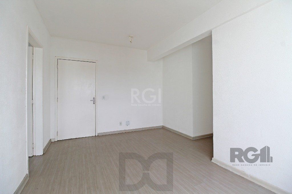 Apartamento 2 Dormitório(s) Bairro Cavalhada — foto 5