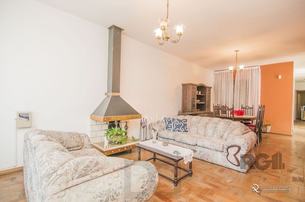 Casa 3 dorms à venda Rua Intendente Alfredo Azevedo, Glória - Porto Alegre — foto 3