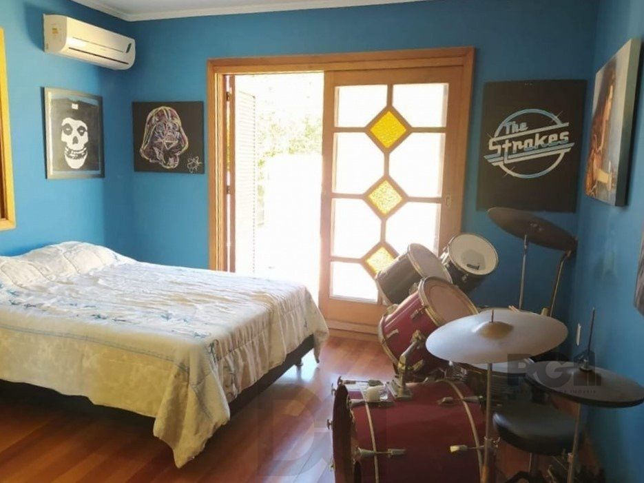 Casa 234m² - 3 dormitórios, 1 suíte e vaga para 6 carros no Jardim São Pedro — foto 9