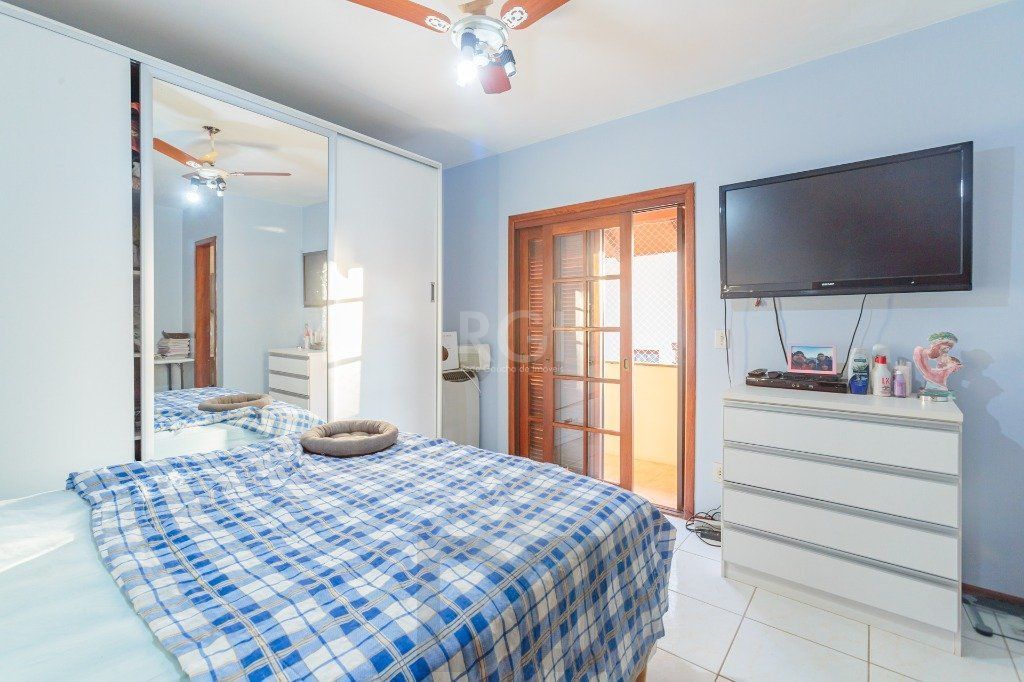 Casa 160m² - 3 dormitórios, 1 suíte, churrasqueira, terraço e 2 vagas de garagem no Guarujá — foto 7