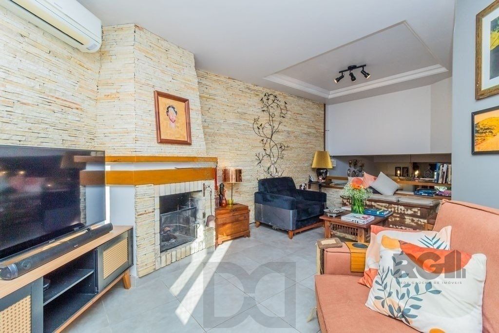 Casa em Condomínio 199m² - 3 dormitórios, 2 vagas no bairro Nonoai — foto 1